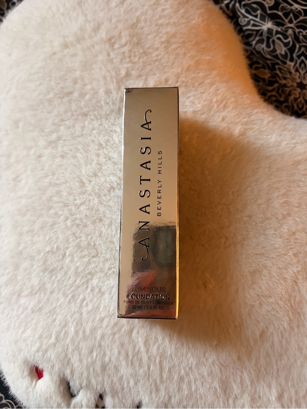 Anastasia Beverly Hills Luminous Foundation